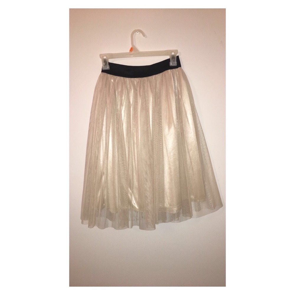cream tool skirt
